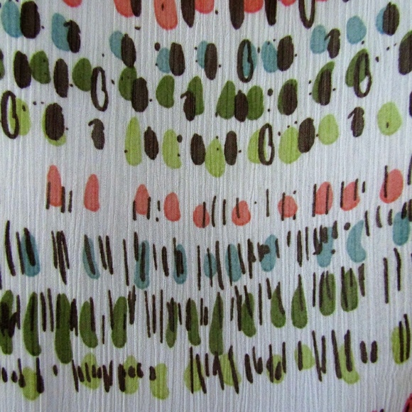 Sunny Leigh Ruffle Blouse - Picture 4 of 5